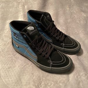 Vans Sk8 Hi Pro Sci-fi Fantasy